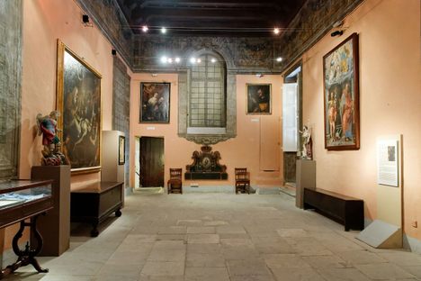 Audience chamber inside the Inquistor's Palace