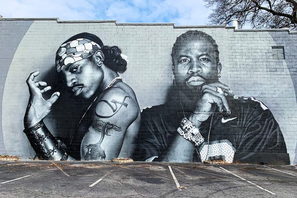 This 30-foot-tall mural celebrates hip-hop legends OutKast.