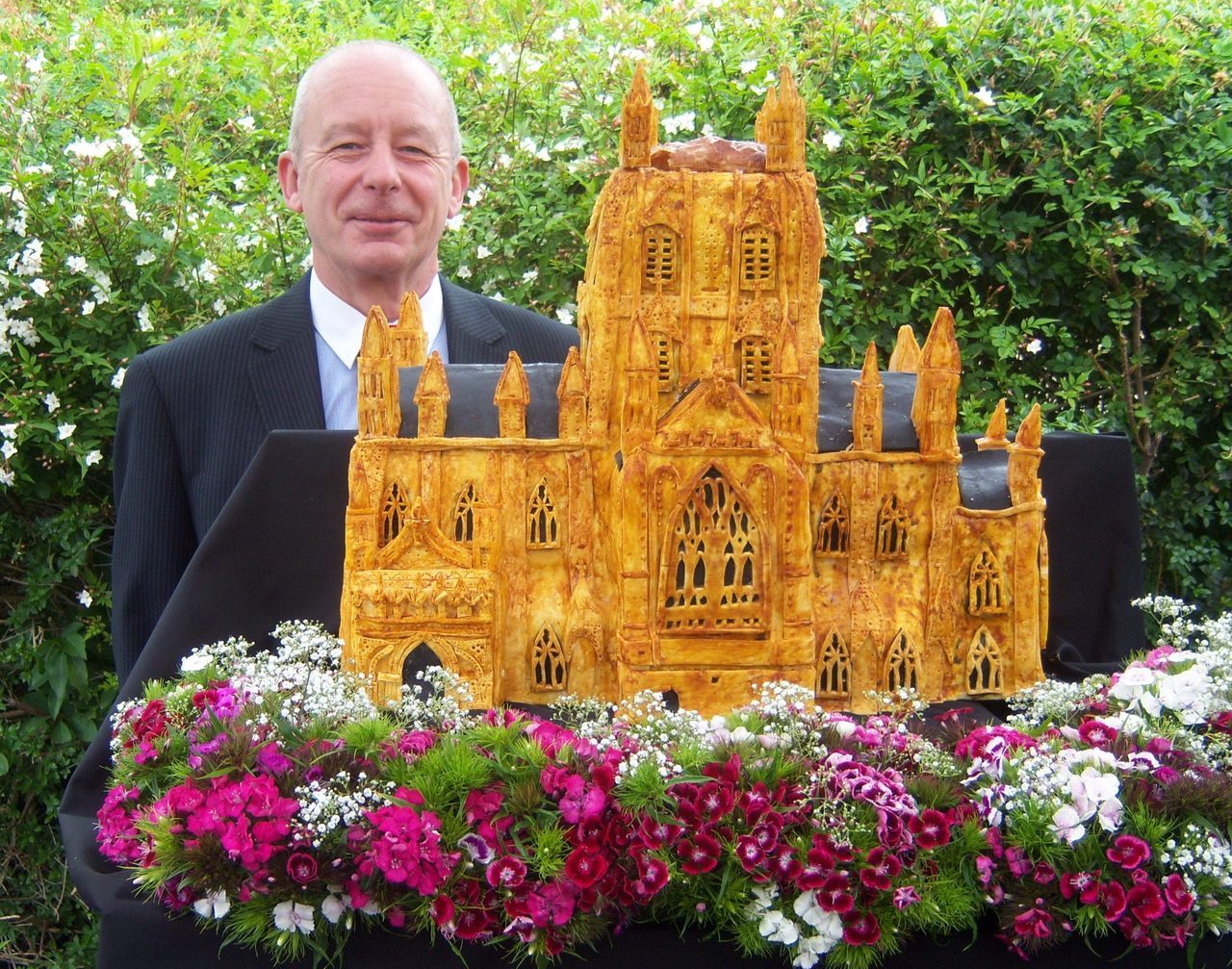 The Gloucester Cathedral–shaped lamprey pie for Queen Elizabeth II's Diamond Jubilee. 