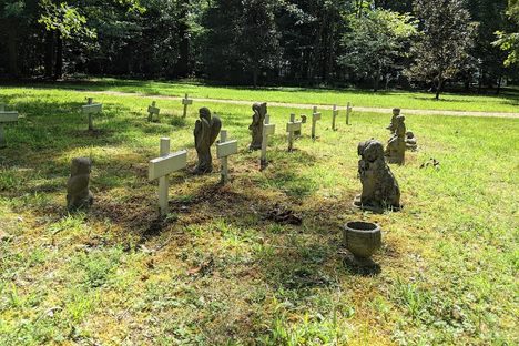 John Tyler's Pet Cemetery