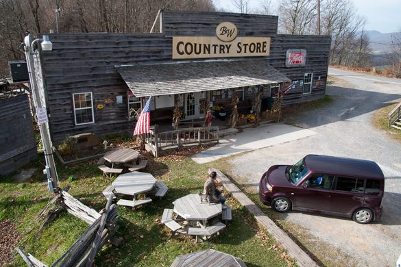 Big Walker Lookout - Lookout Point & Country Store - Wytheville, VA