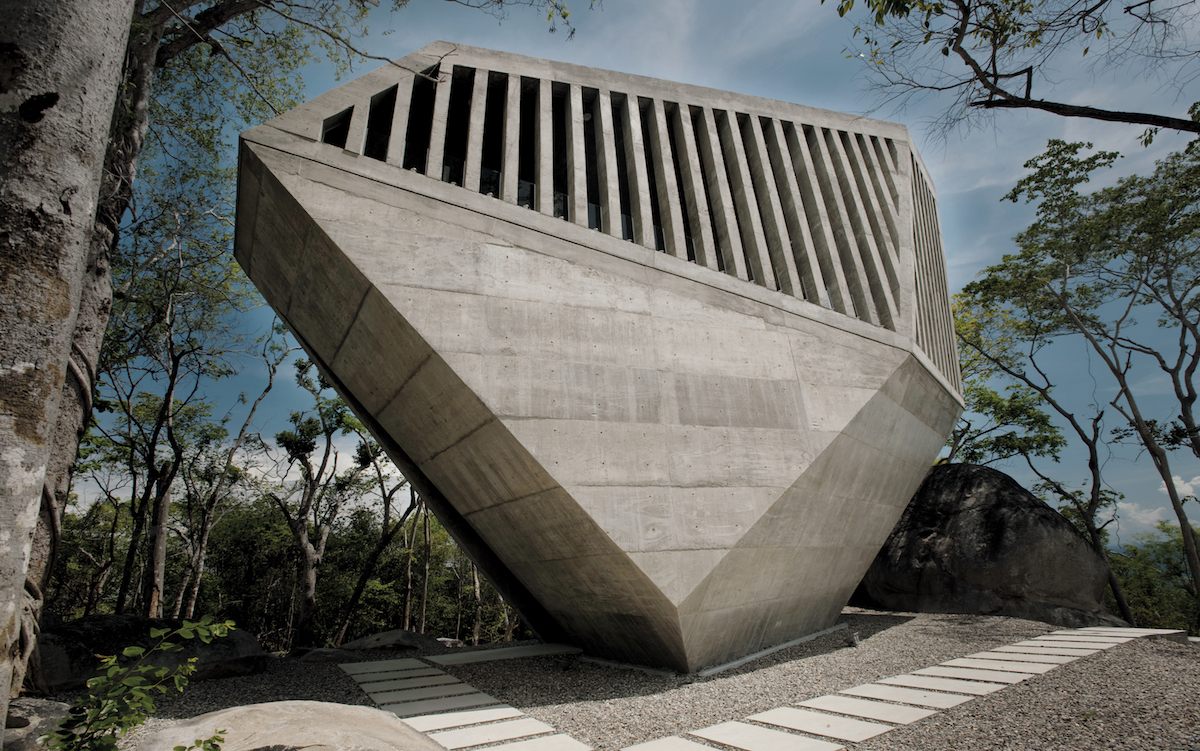 Sunset Chapel, Esteban Suárez and BNKR, 2011, Brisas del Marqués, Acapulco, Mexico.