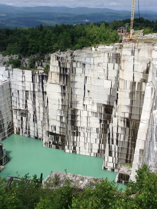 The Rock of Ages Granite Quarry is the world's largest deep-hole dimension granite quarry. 