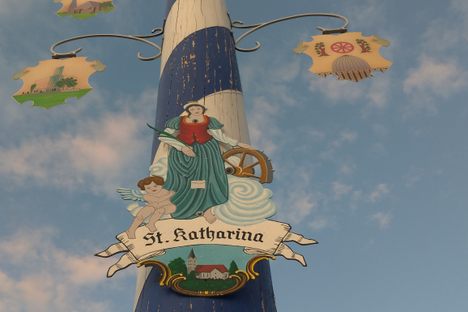 Garching Maypole
