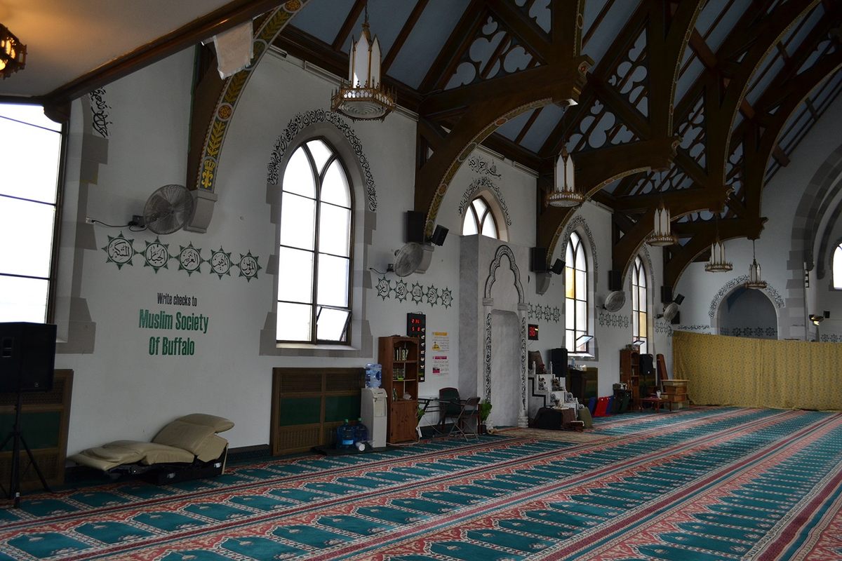 The Jami Masjid reoriented prayer toward the building's eastern wall, so worshippers can face Mecca.