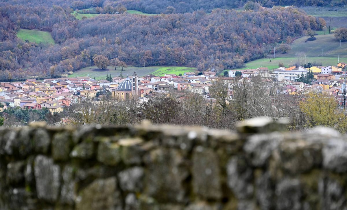 Nuova Konza può essere vista dalle rovine delle colline originali. 