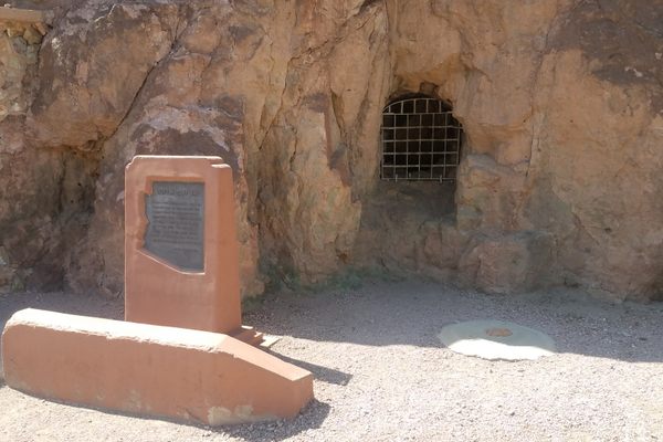 The historic plaque and one of the windows.
