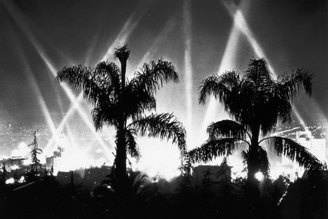 Hollywood by night, 1930. 