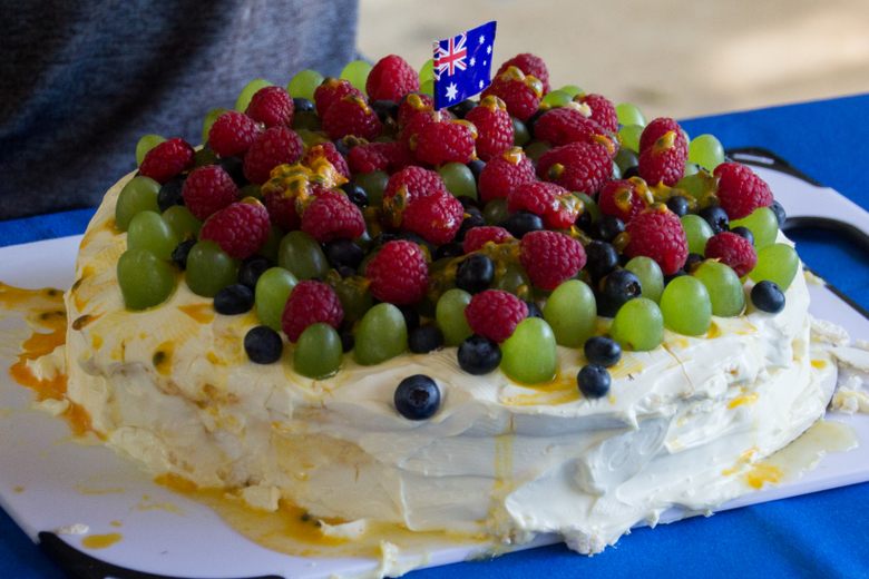 Mini} Pavlova Recipe - Belly Full