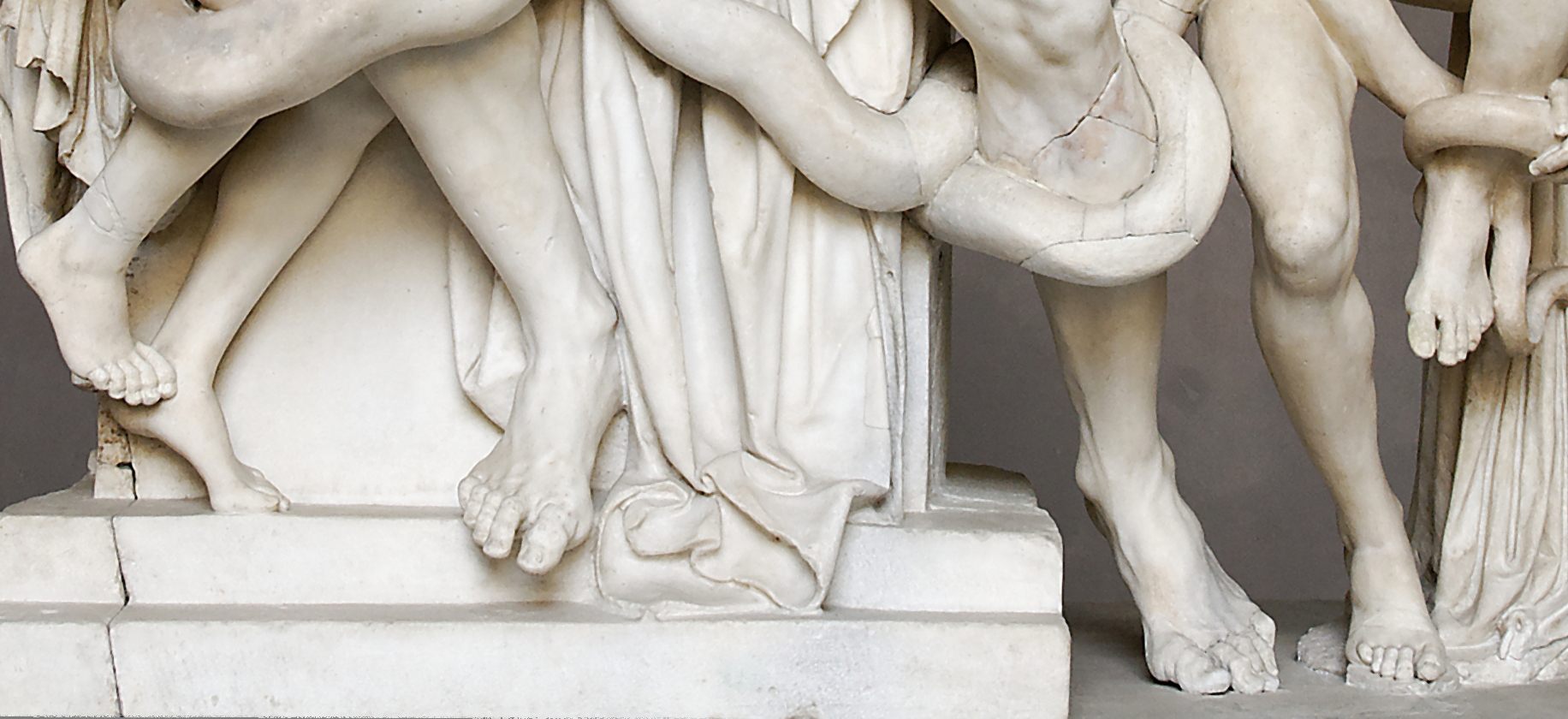 Long second toes on display in an ancient Greek sculpture, <em></div></p><p>Laocoön and his sons</em>.” width=”auto” /></p><p>A couple thousand years earlier, artists in ancient Egypt sculpted toes that tapered gracefully down in size <b>from</b> the big toe to the pinky. Much like the Great Pyramids, where <u>everything</u> was measured and precise, even these small body parts appear—at least to our modern eyes—harmonious and evenly spaced.</p><p>While styles change over time, depicting a longer <b>second</b> toe as the ideal in Classical art might not have been a fluke, and in fact, the phenomenon may have been due to the interest of the Golden Ratio by mathematicians in <strong>ancient</strong> Greece. The Golden Ratio, which appears in geometric patterns in nature such as some of the spirals in seashells and in leaves, was <u>also</u> used by engineers in ancient Egypt, but the first written account of it was by the Greek mathematician, Euclid, and it was during the Classical era when it gained popularity among people within many professions. Later, the proportions Euclid described, which were often considered both divine in their provenance and also aesthetically pleasing, may have inspired the Roman engineer Marcus Vitruvius Pollio to write about what he considered to be the perfect proportions of humans in his book, <em>The Departments of Architecture</em>:</p><blockquote><p><em>Just so the parts of Temples should correspond with each other, and with the whole. The navel is naturally placed in the centre of the human body, and, if in a man lying with his face upward, and his hands and feet extended, from his navel as the centre, a circle be described, it will touch his fingers and toes. It is not alone by a circle, that the human body is thus circumscribed, as may be seen by placing it within a square. For measuring from the feet to the crown of the head, and then across the arms fully extended, we find the latter measure equal to the former; so that lines at right angles to each other, enclosing the figure, will form a square.</em></p></blockquote><p>Although Vitruvius didn’t discuss which fingers and toes are the ones that would touch the circle or the square, 1,500 years later, Leonardo da Vinci drew his famous Vitruvian Man—whose long second toes align perfectly with the circle drawn around him. Some art historians believe da Vinci was inspired by the Golden Ratio, but others have demonstrated that while the numbers are very close, the equations don’t exactly match.</p><p><div style=