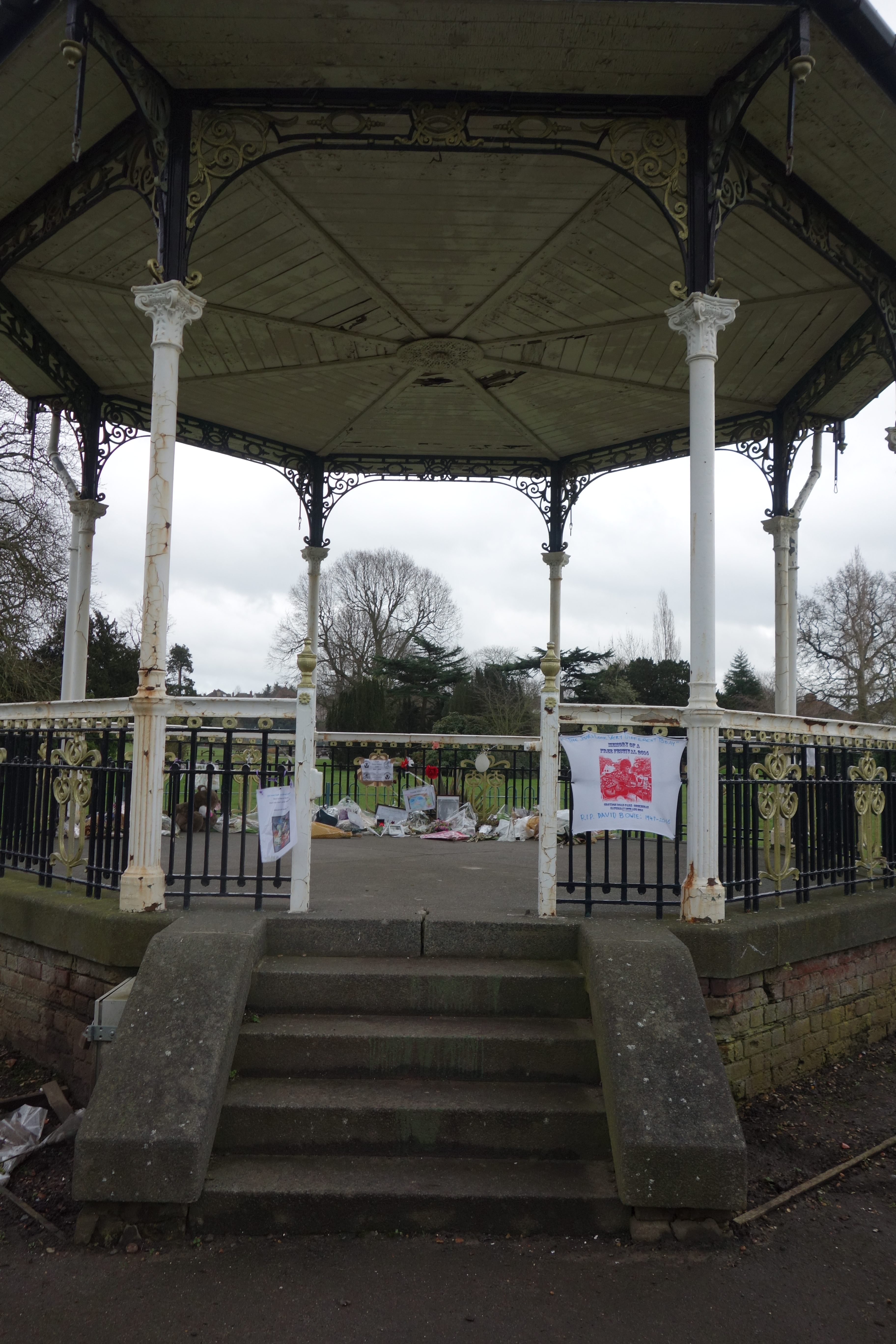 The Beckenham Bandstand at Croydon Road—where Bowie played an early show—decorated after his death.