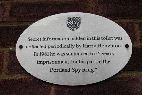 Alresford Spy Toilet