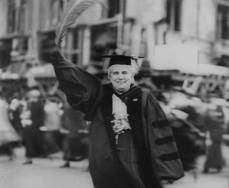 Anna Howard Shaw: scholar, doctor, and handy around the house.