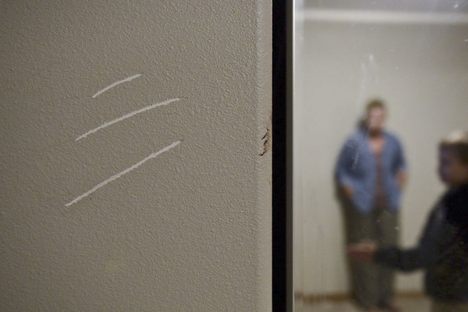 Bear Bursts Into Eleven-Year-Old's Room Before Quickly Leaving