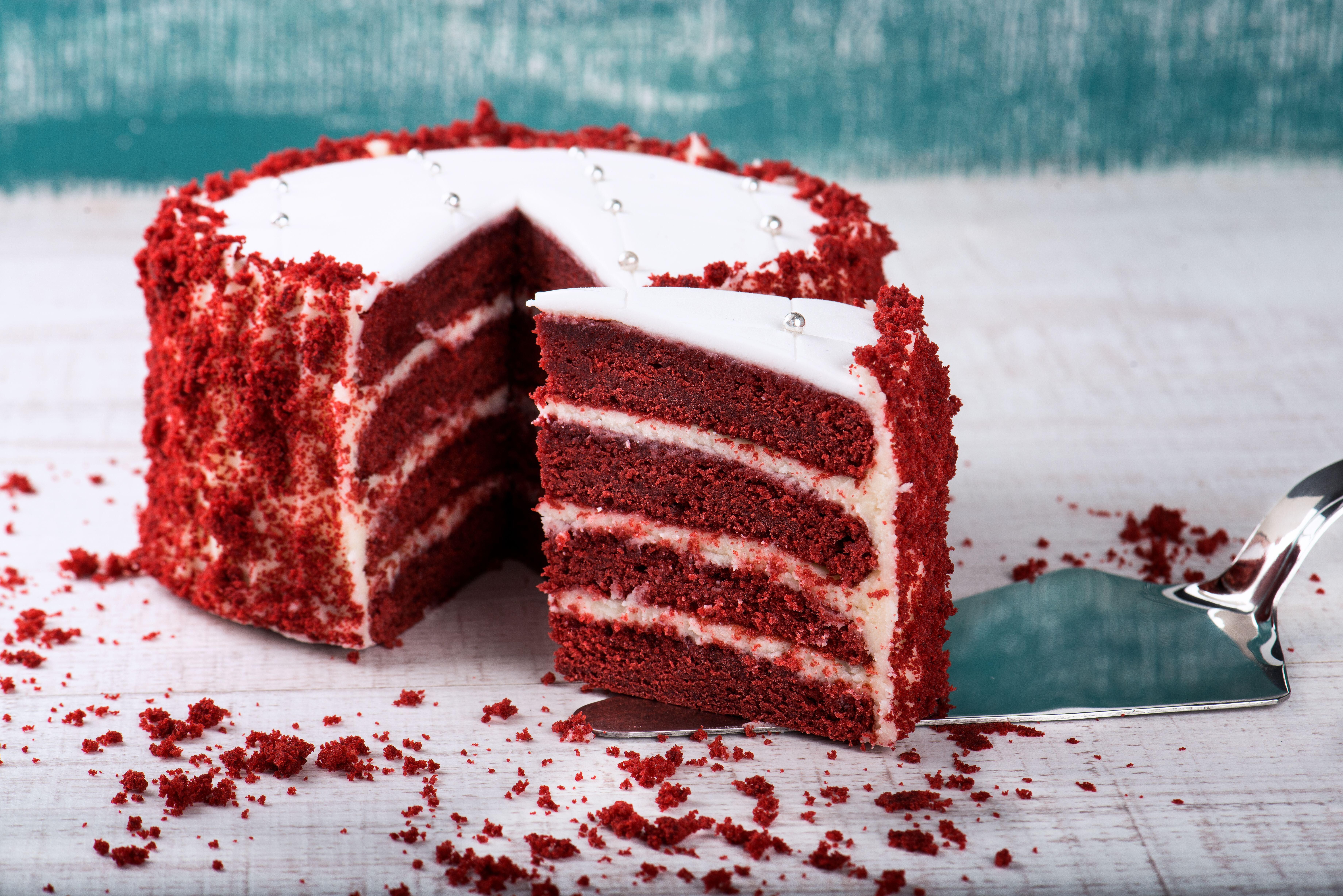 Red Velvet Cake ⋆ MeCooks Blog