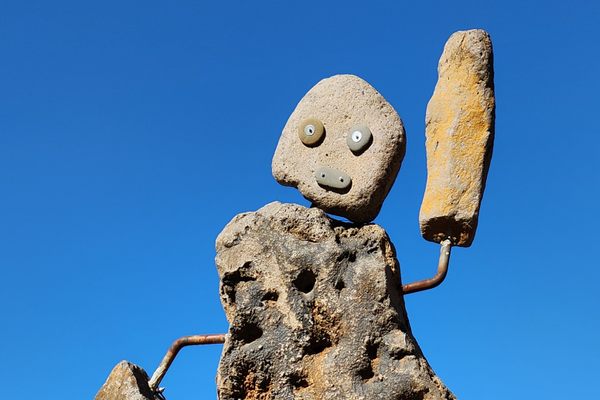 Hello from the stone Gingerbread Man.