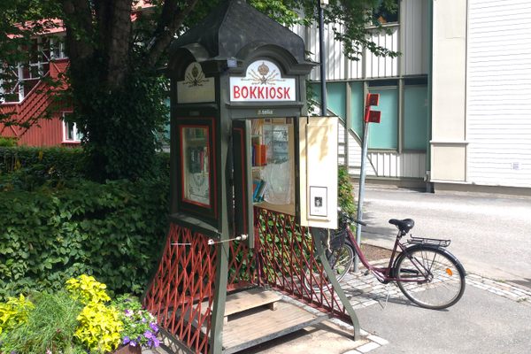 The Sigtuna Phone Box Library