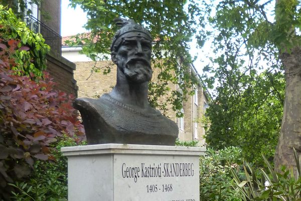 Bust of Skanderbeg