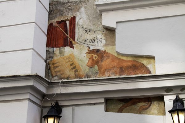 The mural on Hasenhaus.