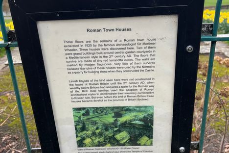 Roman Townhouses