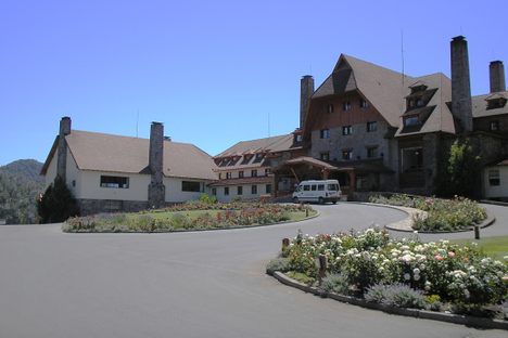 Entrance to Llao Llao.