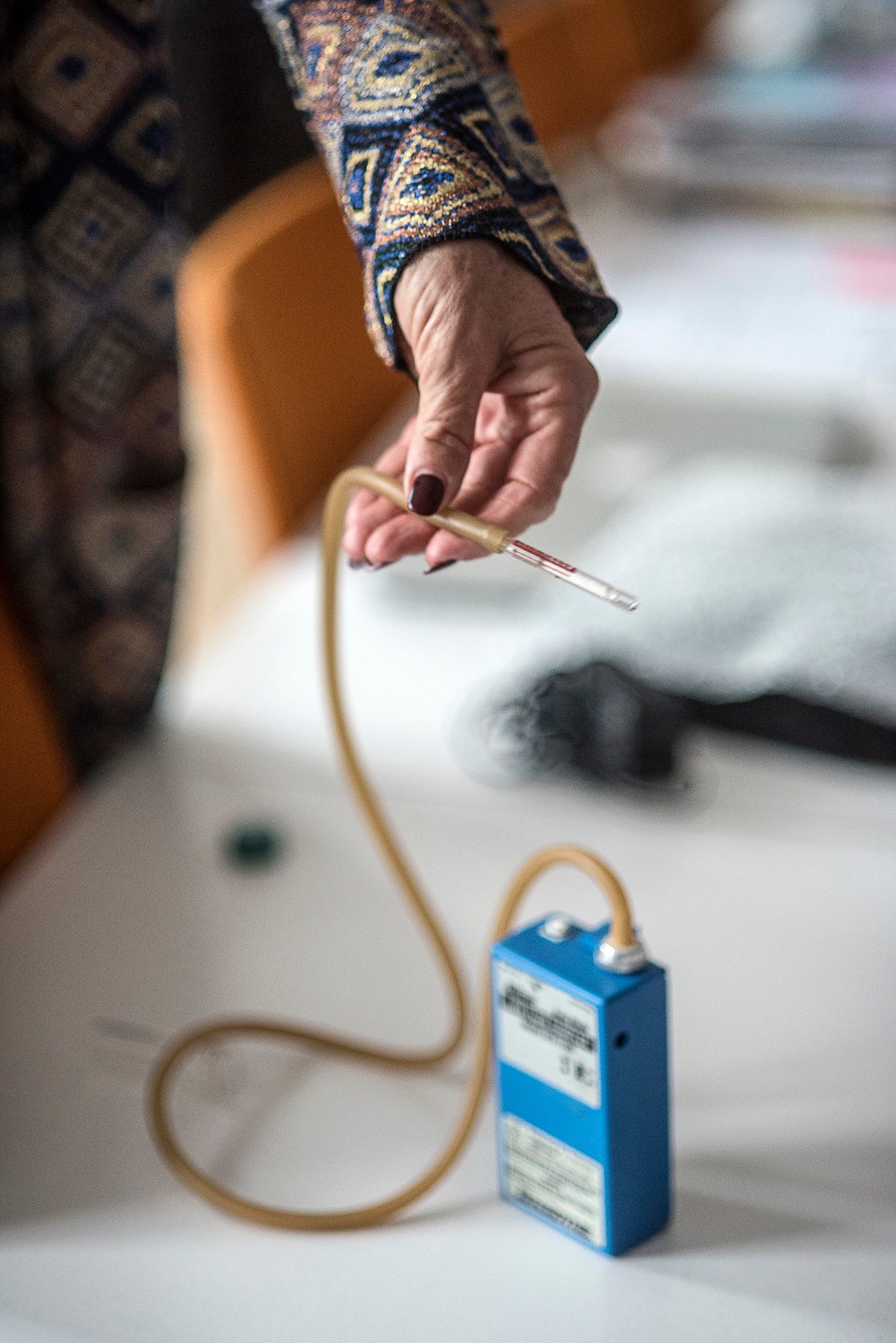 The artificial “nose” Tolaas is using to collect smells. 