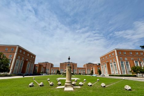 Sundial at the School of Agricultural Engineering