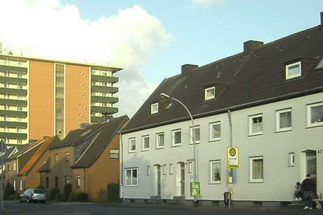 Wasserturmhochhaus Großheide (the building in the background)