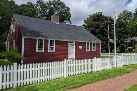 General Stark's residence, sitting cozy on the North End.