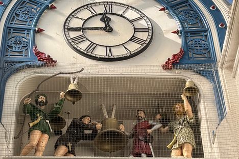 Automatons clock at Thornton’s Arcade