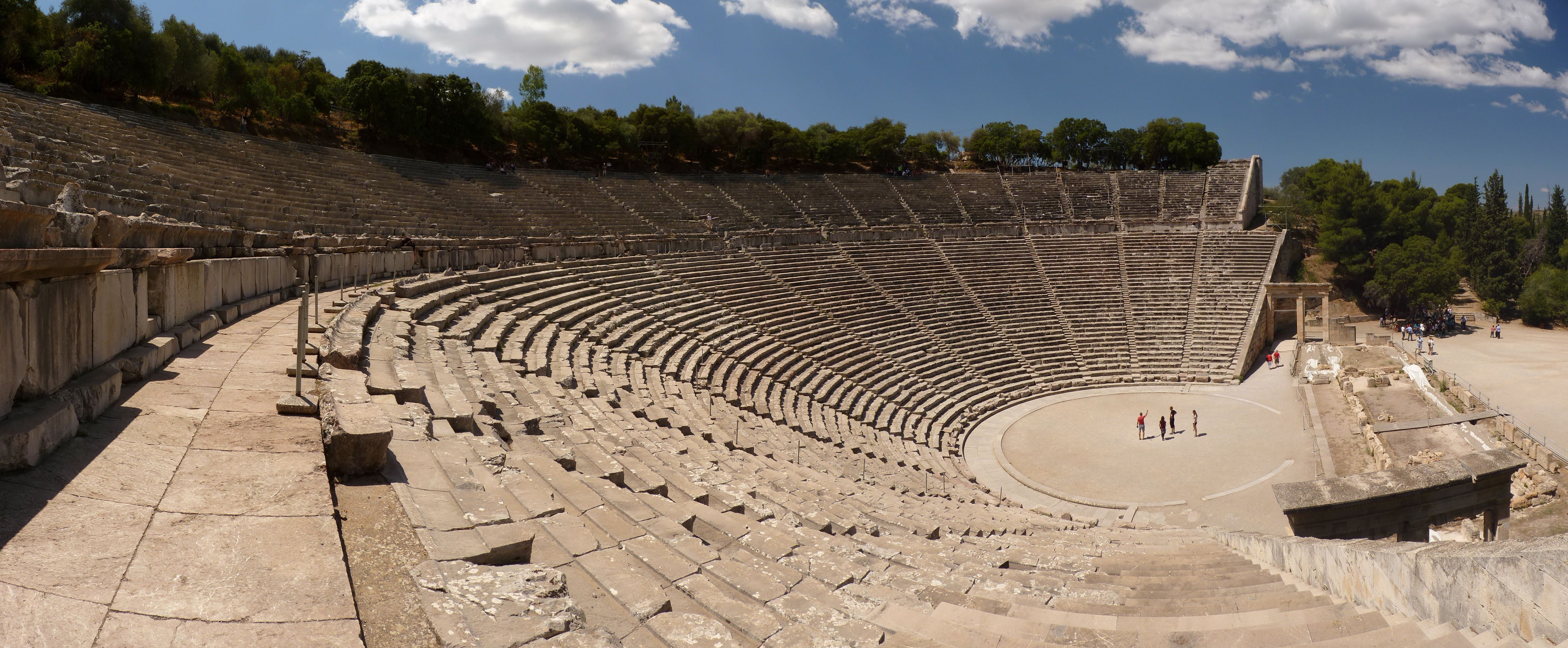 Dive In Epidavros, Greece