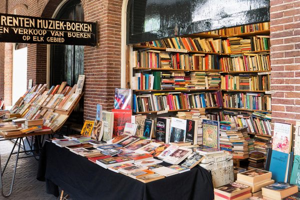 Spektakel opslaan Beschikbaar 6 Places to Experience Unusual Books in the Netherlands - Atlas Obscura