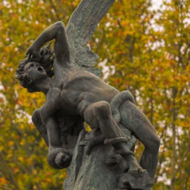 Fountain of the Fallen Angel