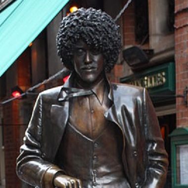 The statue to Phil Lynott, outside of Bruxelles pub