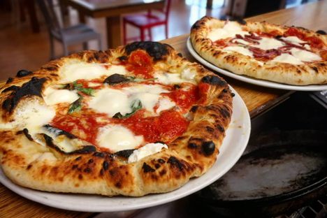 Pizza Montanara