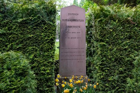 Hans Christian Andersen Grave