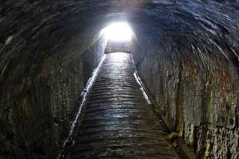 Inside the horse tunnel