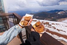 The Summit House was built around a 1,500-pound fryer—which bakers use to craft America’s most famous high-altitude donuts.