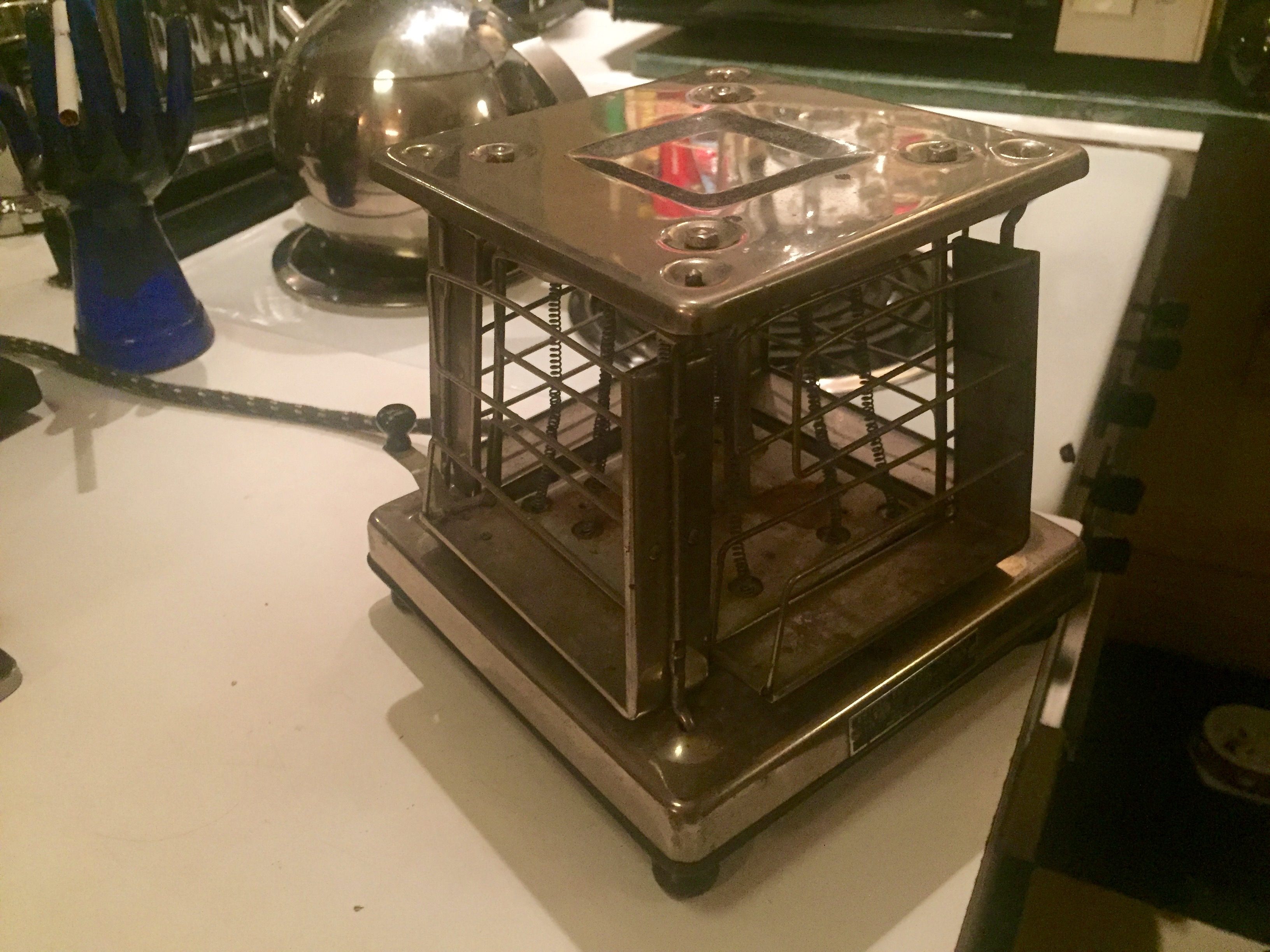 Electric toaster, about 1930  Science Museum Group Collection