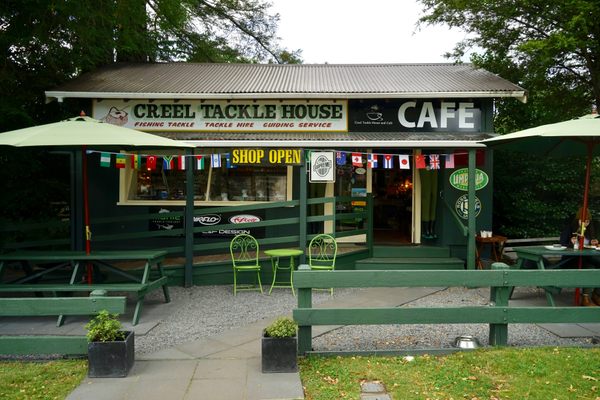 The cafe also makes packaged lunches for fishing trips.