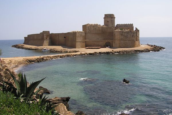 Castello Aragonese (Aragonese Castle)