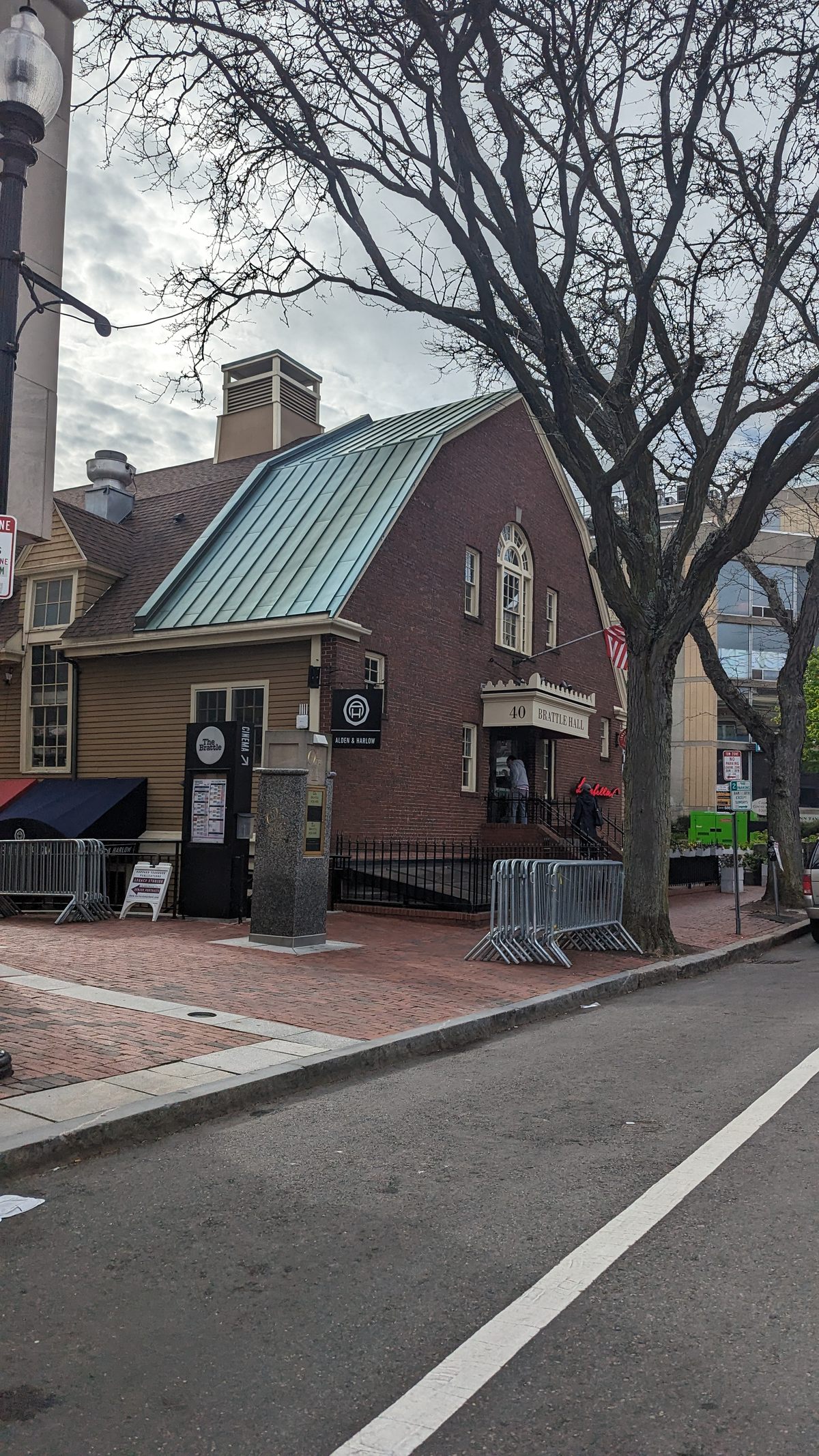 The Brattle Theatre – Cambridge, Massachusetts - Atlas Obscura