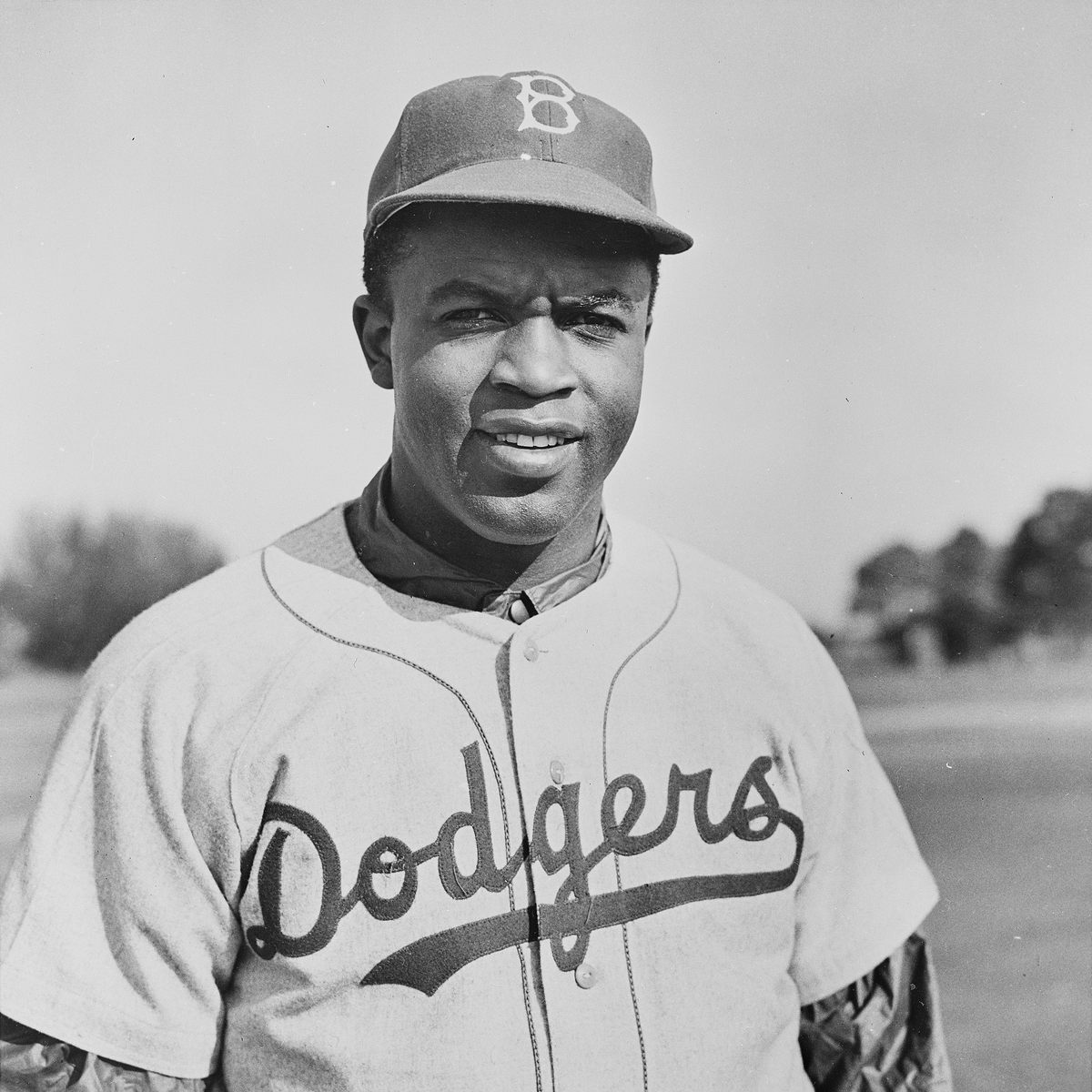 Jackie Robinson - Canadian Baseball Hall of Fame and Museum