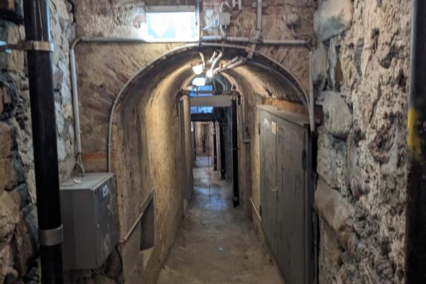 inside the Eh Graben