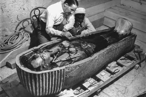 English archaeologist Howard Carter is well-known for his discovery of King Tutankhamun’s tomb in 1922. "We really wanted to showcase the Egyptian team, whose hard work has been overlooked for 100 years," says Oxford Egyptologist Daniela Rosenow. 