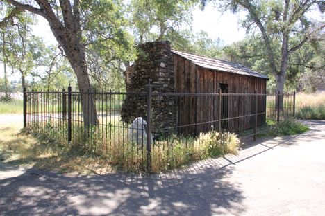Mark Twain's cabin.
