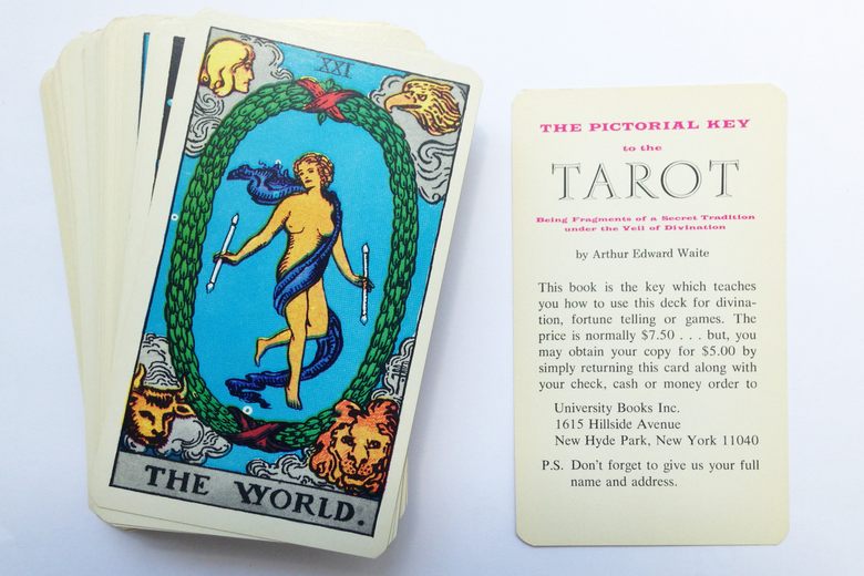Easy Readings: 1, 2, and 4 card tarot spreads