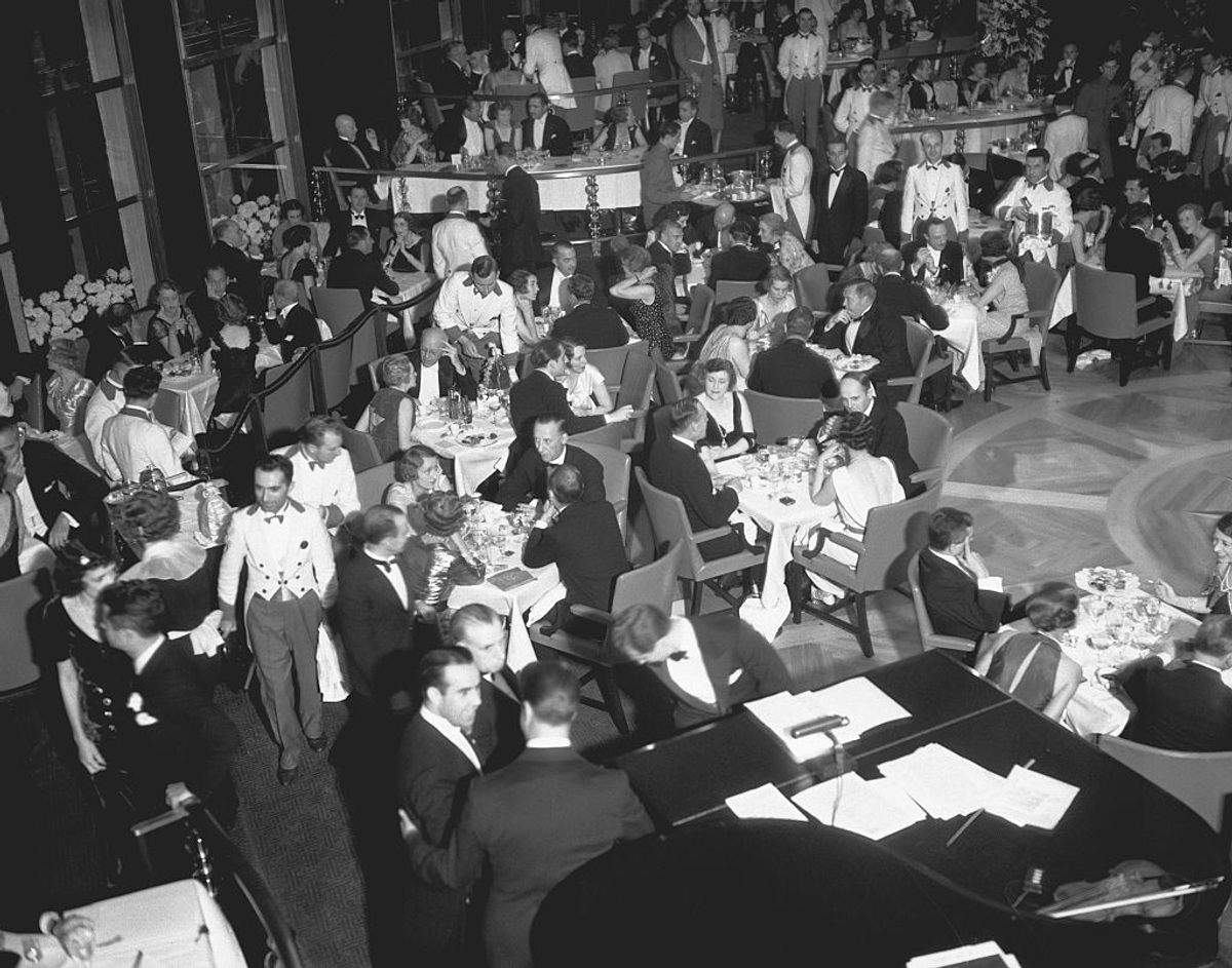 Crowds at the Rainbow Room, 1934.
