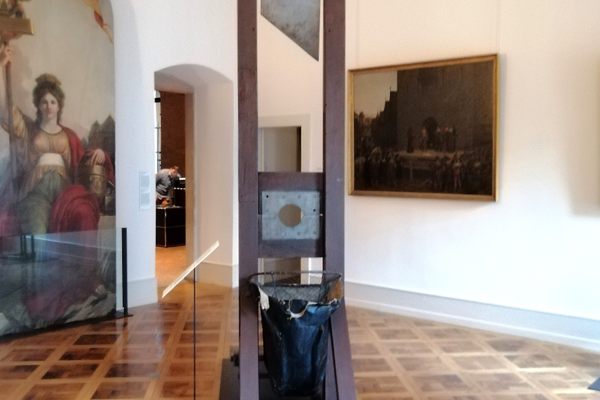 The guillotine of Geneva