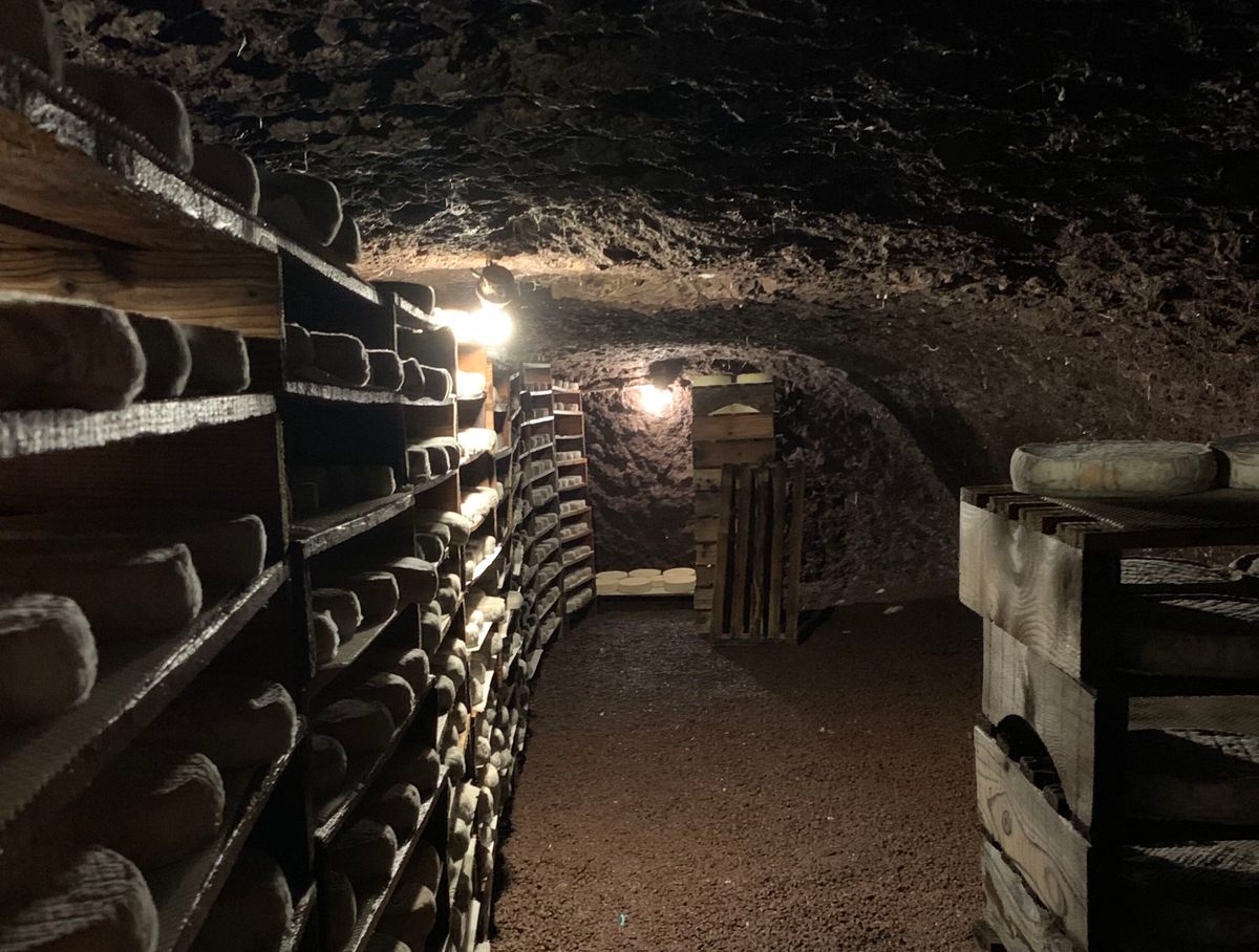 The volcanic surroundings provide the perfect pressure and humidity to flavor the cheese.